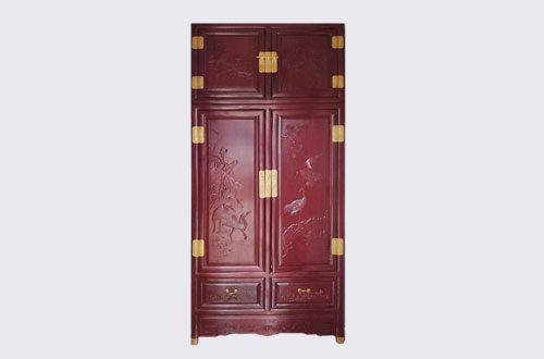 遵义高端中式家居装修深红色纯实木衣柜